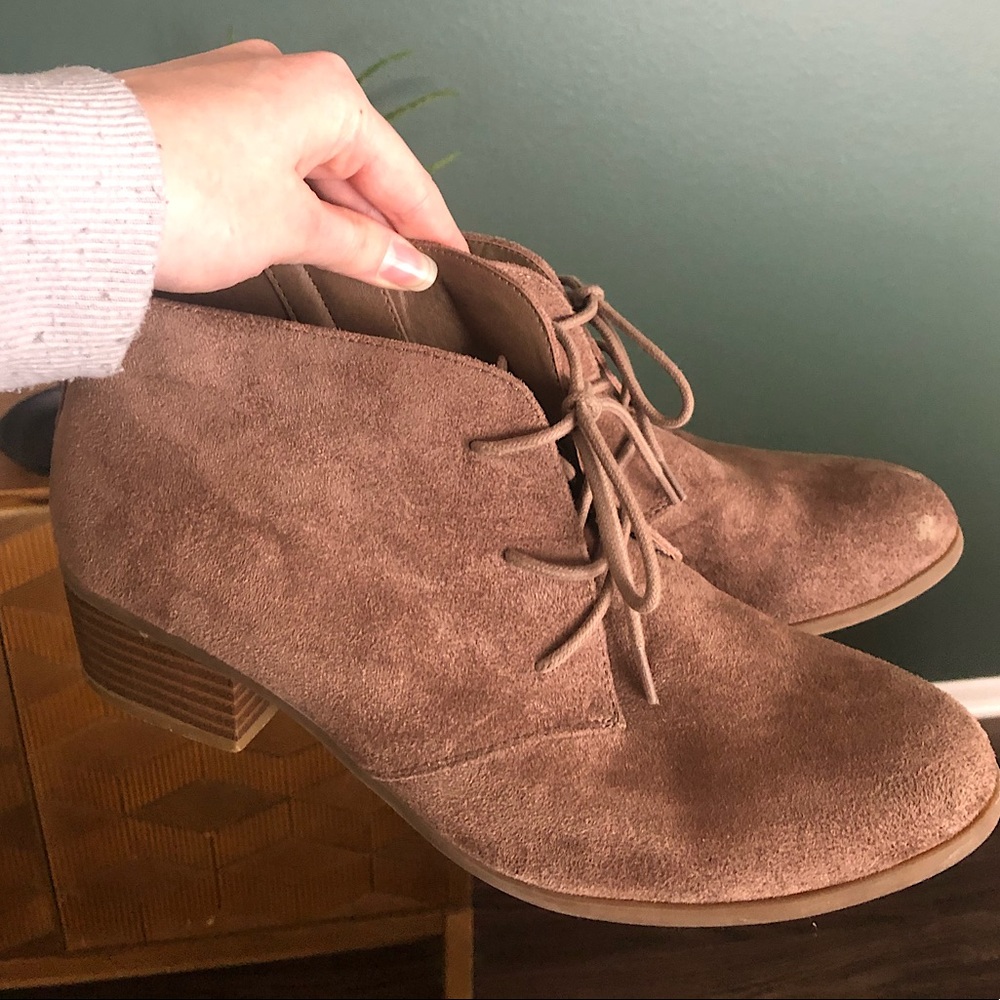 Womens Boots size 10